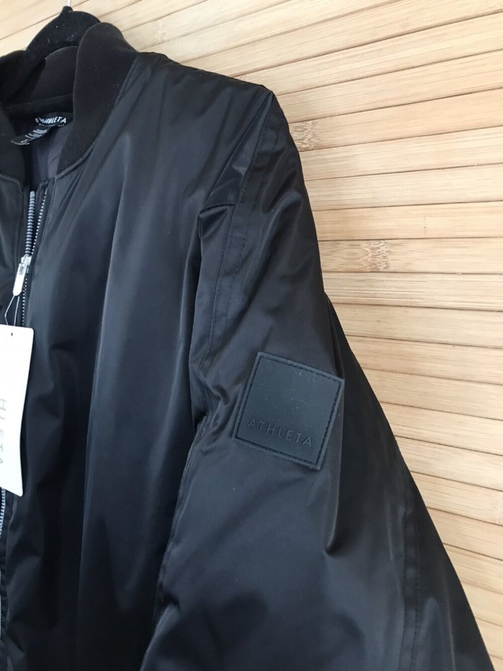 NWT Athleta Sateen bomber black jacket sz L Large - Picture 3 of 6